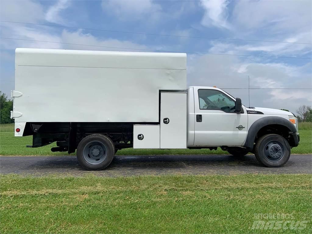 Ford F-550 Camion transport aschii