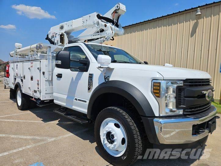 Ford F-550 Platforme aeriene montate pe camion