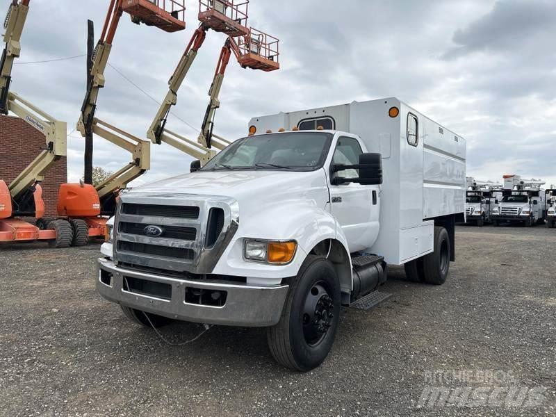 Ford F-750 Camion transport aschii