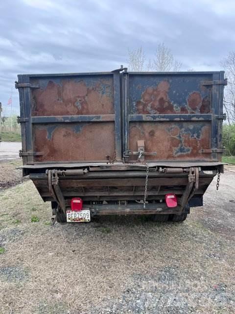 Ford F-750 Autobasculanta