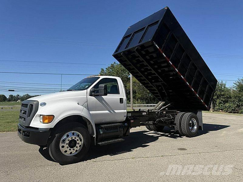 Ford F-750 Camion transport aschii