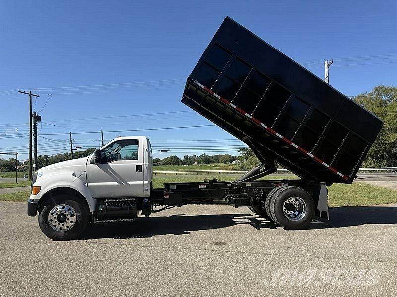Ford F-750 Camion transport aschii