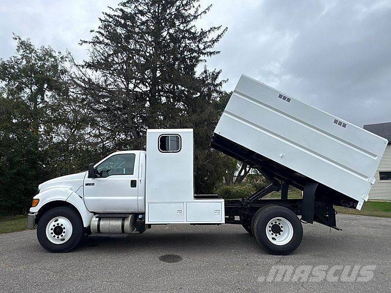 Ford F-750 Camion transport aschii