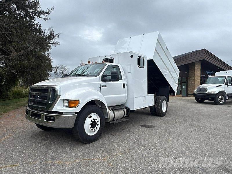 Ford F-750 Camion transport aschii