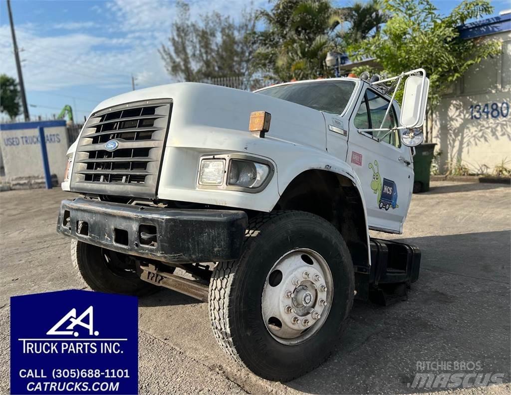 Ford F-800 Transport - Altele