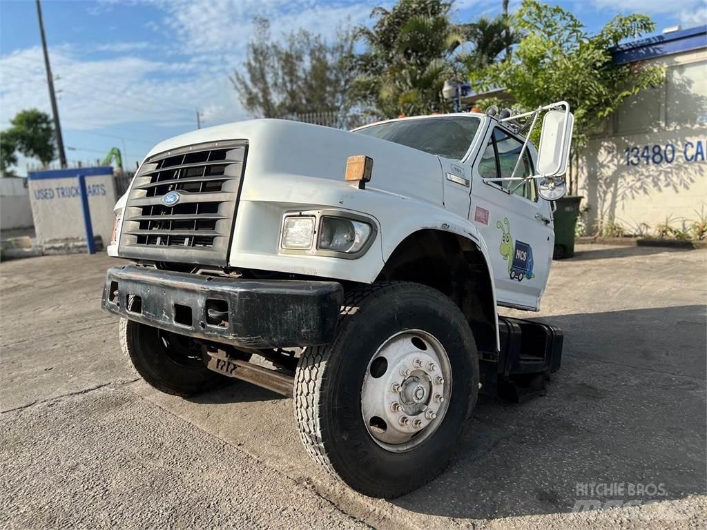 Ford F-800 Transport - Altele