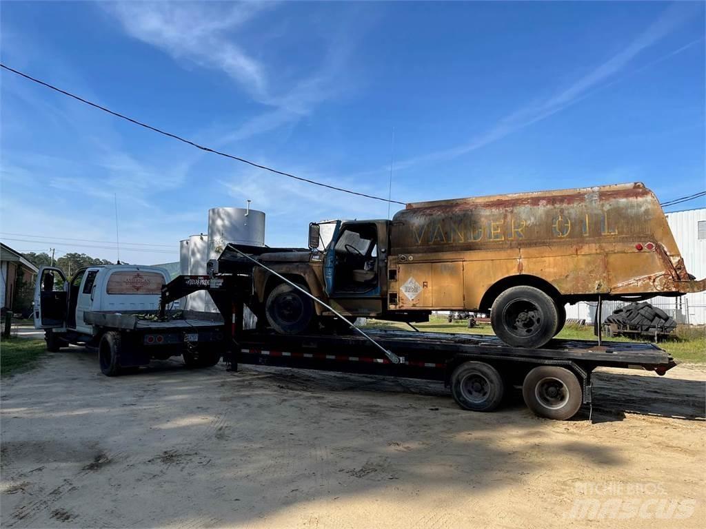 GMC C4500 Camioane platforma/prelata
