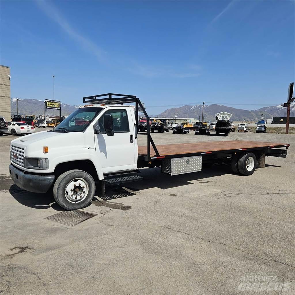GMC C5500 Camioane platforma/prelata