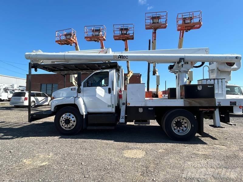 GMC C7500 Platforme aeriene montate pe camion