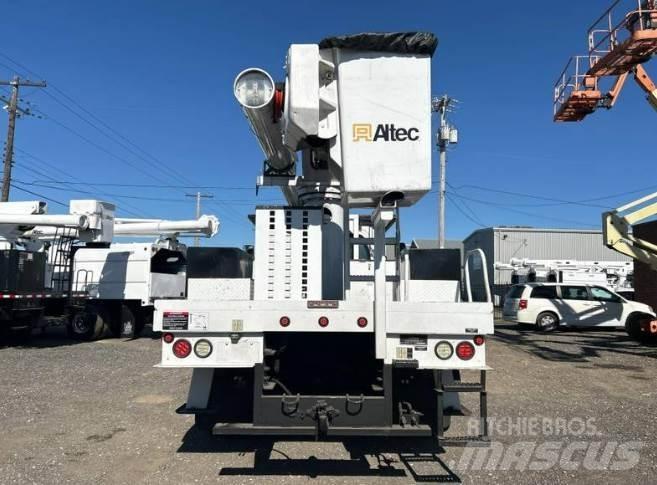 GMC C7500 Platforme aeriene montate pe camion