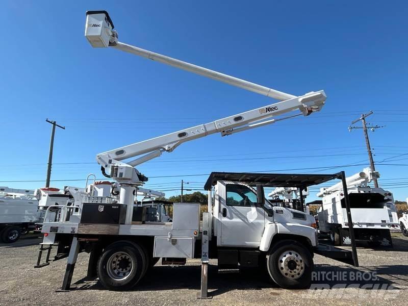 GMC C7500 Platforme aeriene montate pe camion