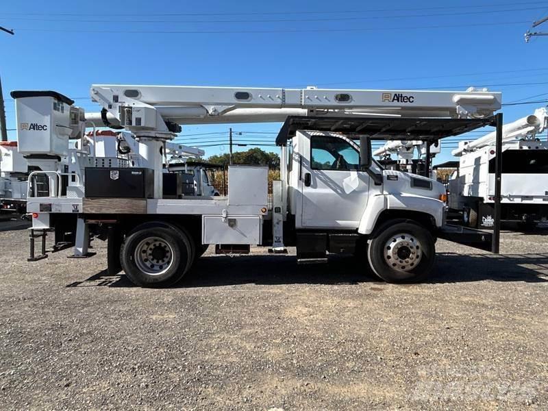 GMC C7500 Platforme aeriene montate pe camion