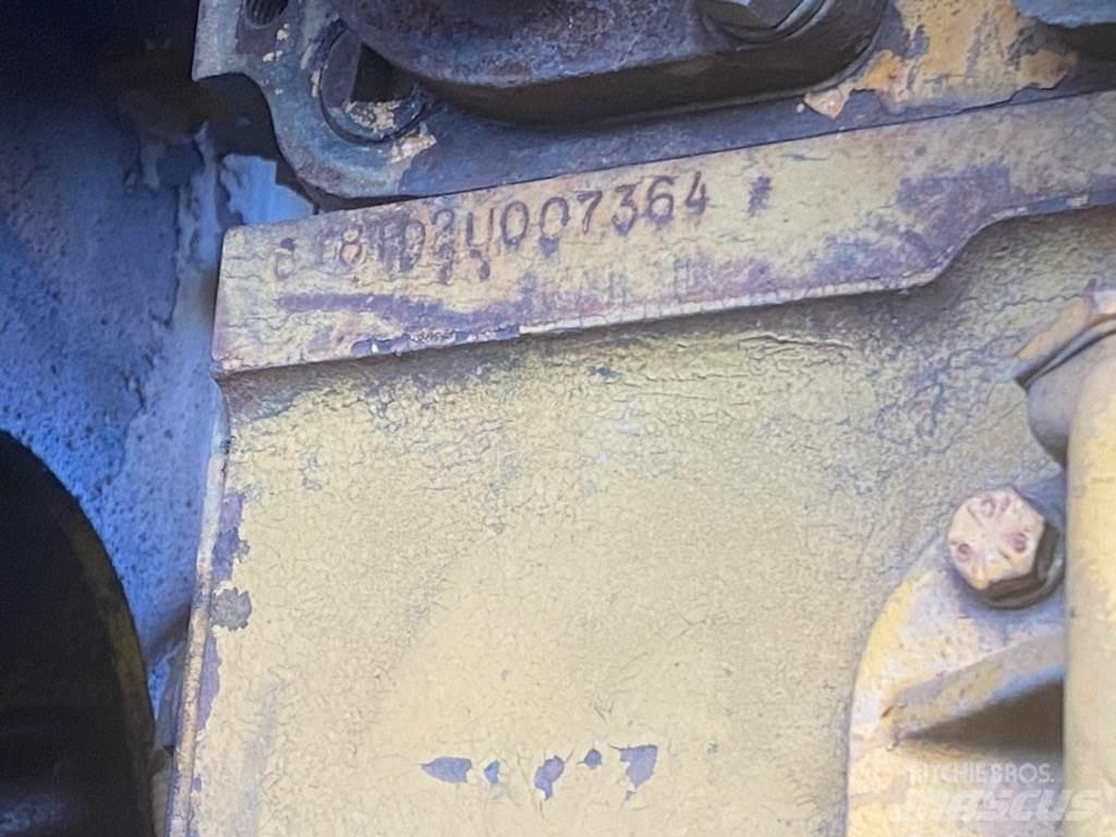 Hough H120 Incarcator pe pneuri