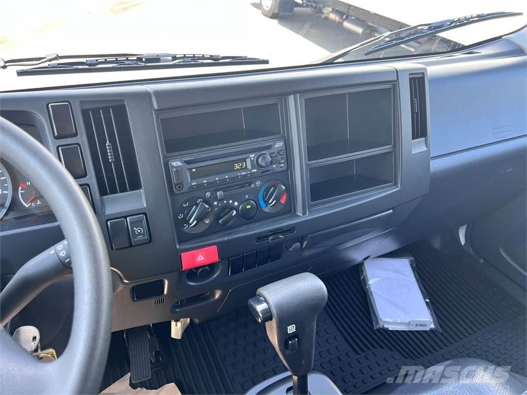 Isuzu NPR Pick up/Platou