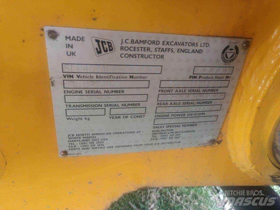 JCB 407 Incarcator pe pneuri