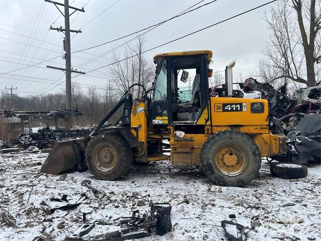 JCB 411 HT Incarcator pe pneuri