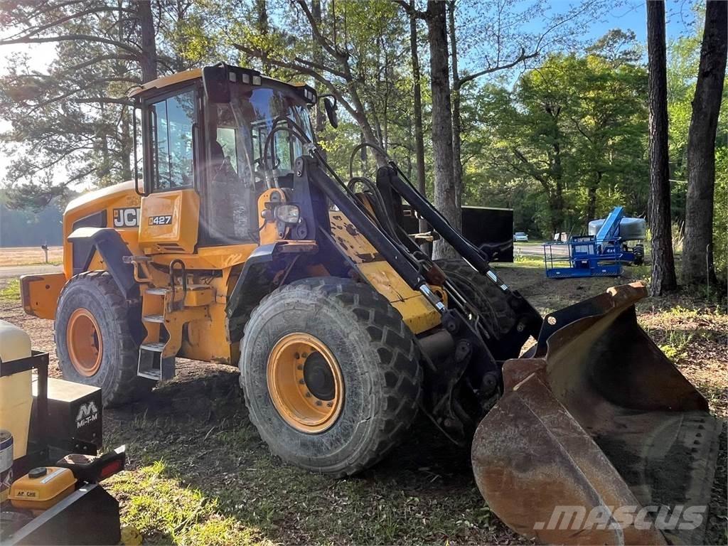 JCB 427HT Incarcator pe pneuri
