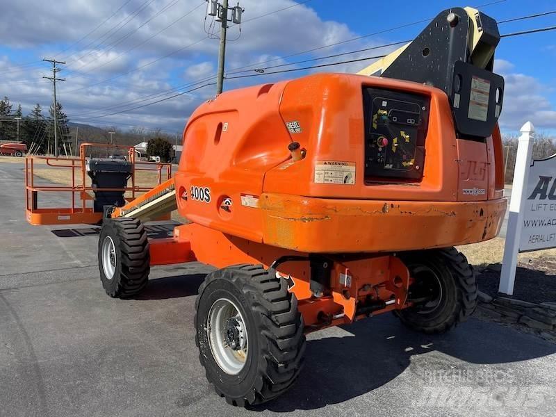 JLG 400S Nacele cu brat telescopic
