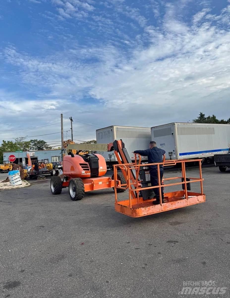 JLG 600AJ Alte ascensoare si platforme