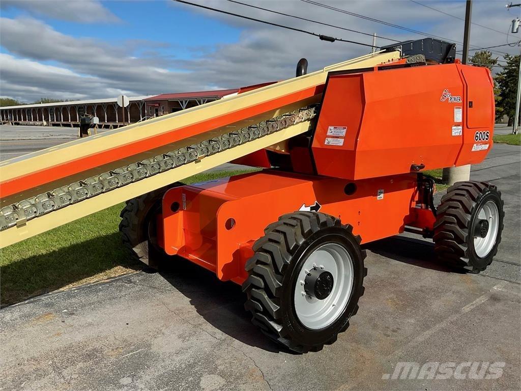 JLG 600S Alte ascensoare si platforme
