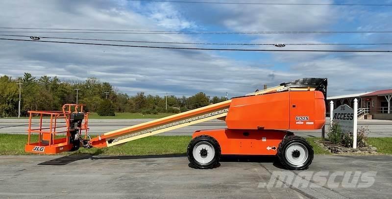 JLG 600S Nacele cu brat telescopic
