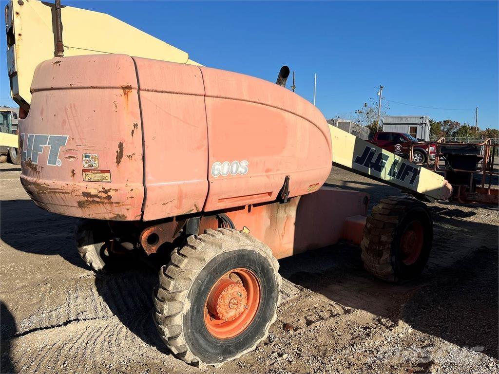 JLG 600S Alte ascensoare si platforme