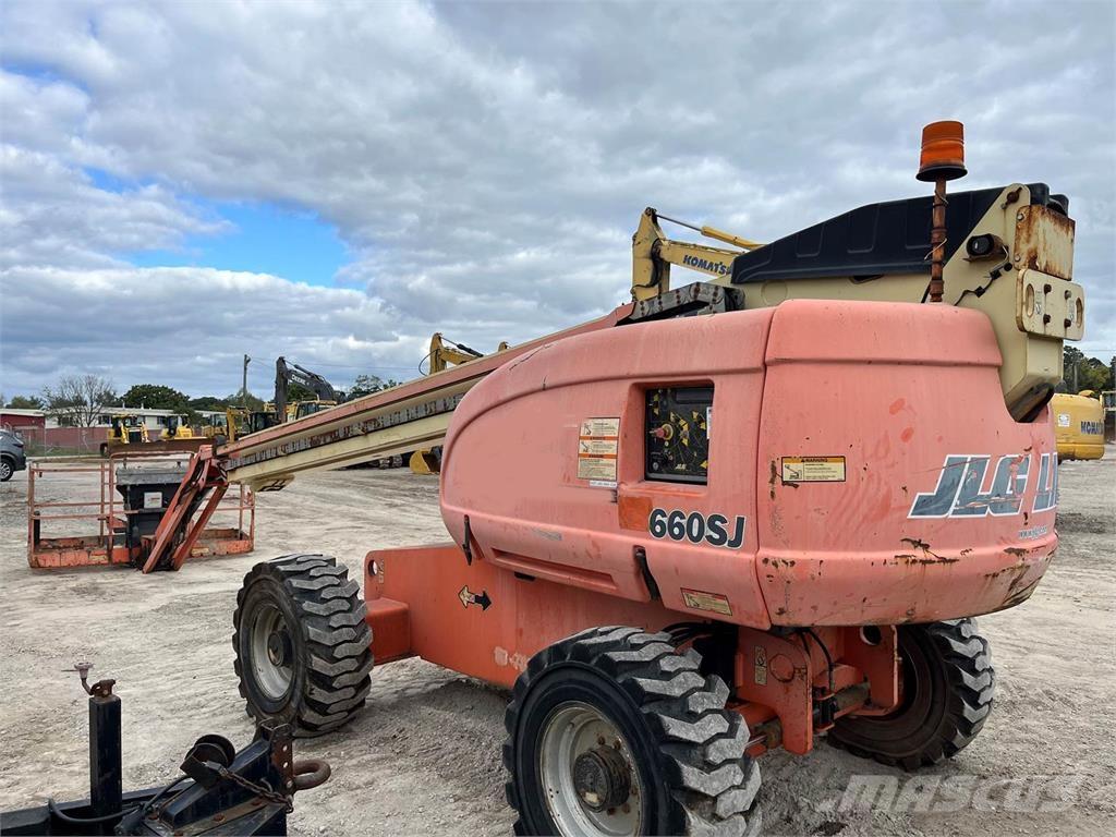 JLG 660SJ Alte ascensoare si platforme