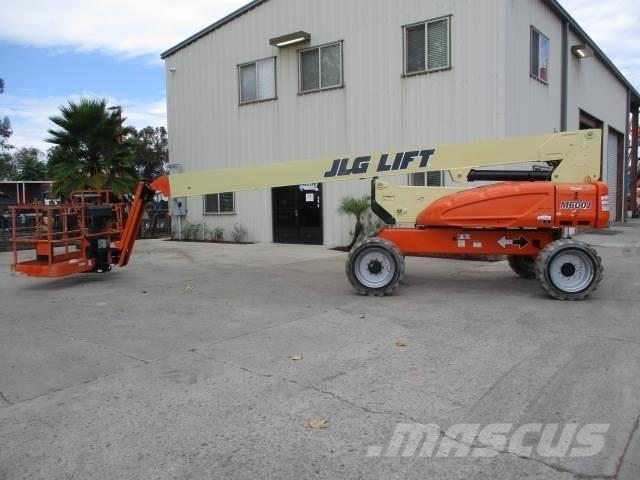 JLG M600J Alte ascensoare si platforme