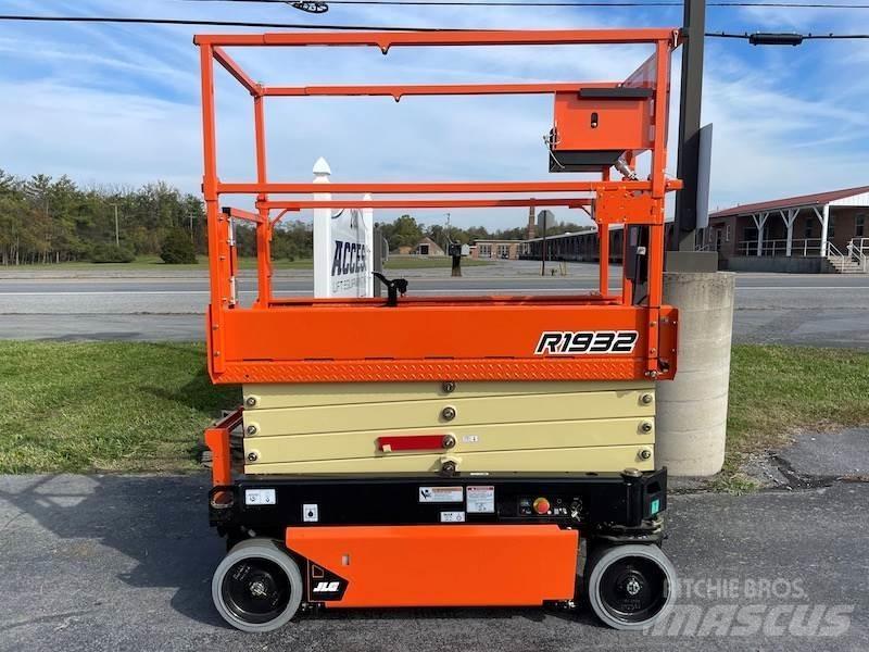 JLG R1932 Platforme foarfeca