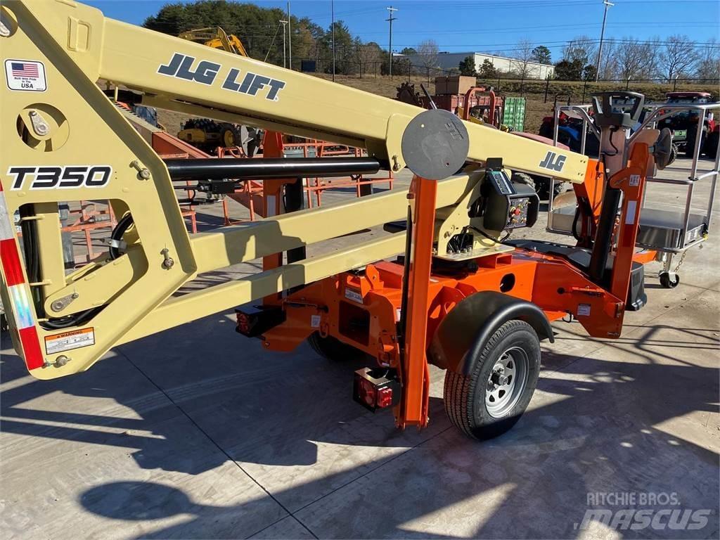 JLG T350 Platforme aeriene montate pe remorca
