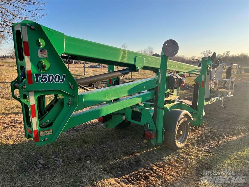 JLG T500J Platforme aeriene montate pe remorca