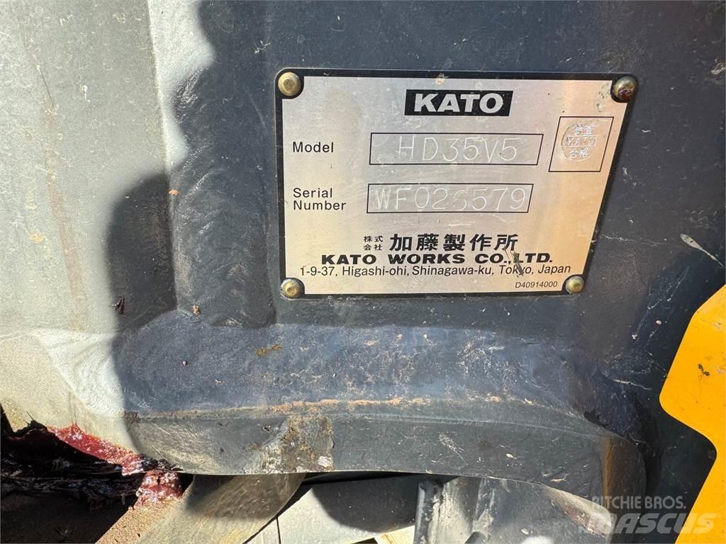 Kato 35V-5 Mini excavatoare < 7t