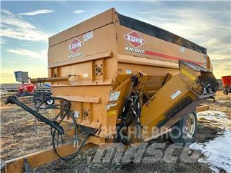 Kuhn 4142 Mixere furaje