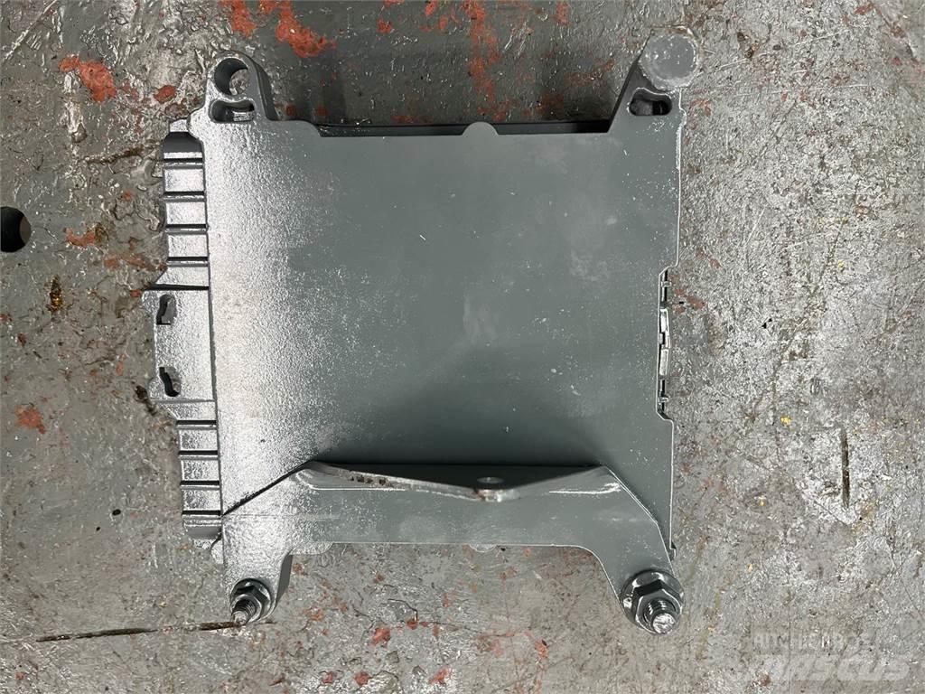 Mack AMI Electronice
