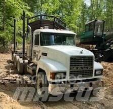 Mack CH613 Camion pentru lemne