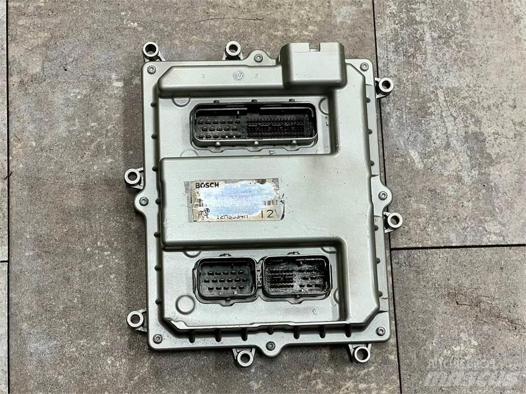 Mack E7 Electronice