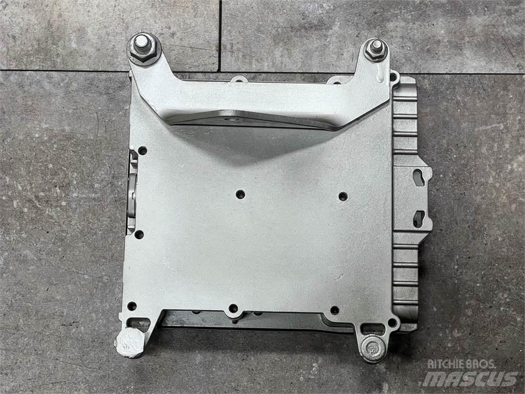 Mack E7 Electronice