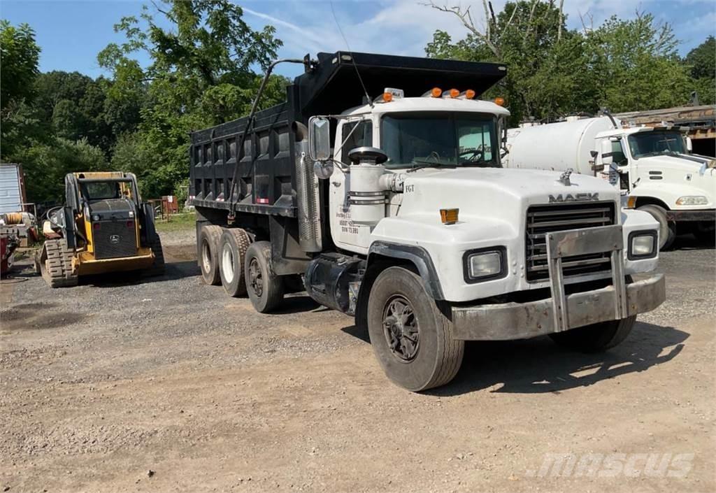 Mack E7 Autobasculanta
