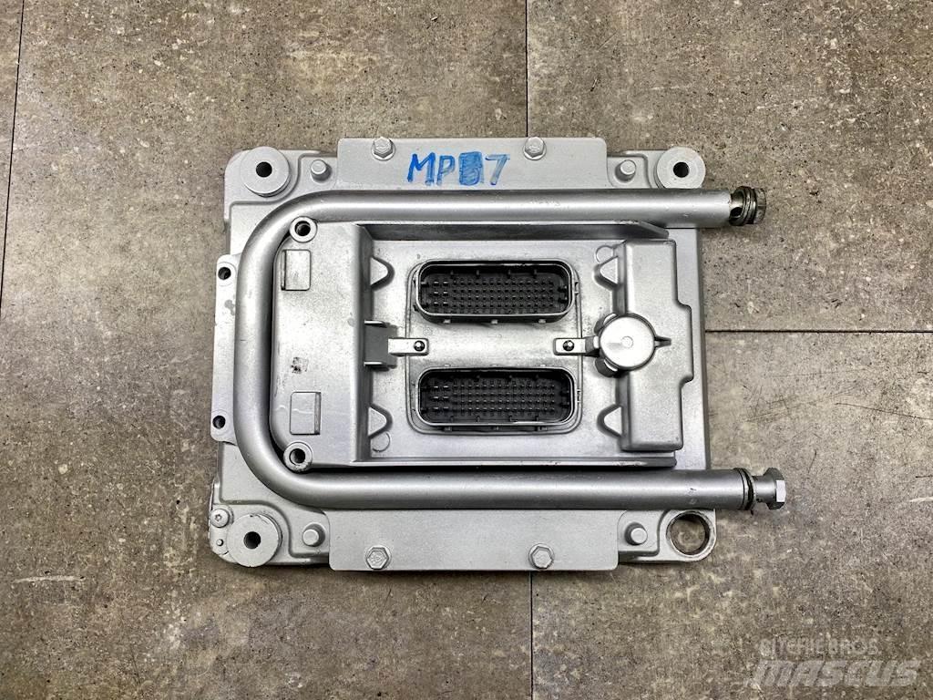 Mack MP7 Electronice