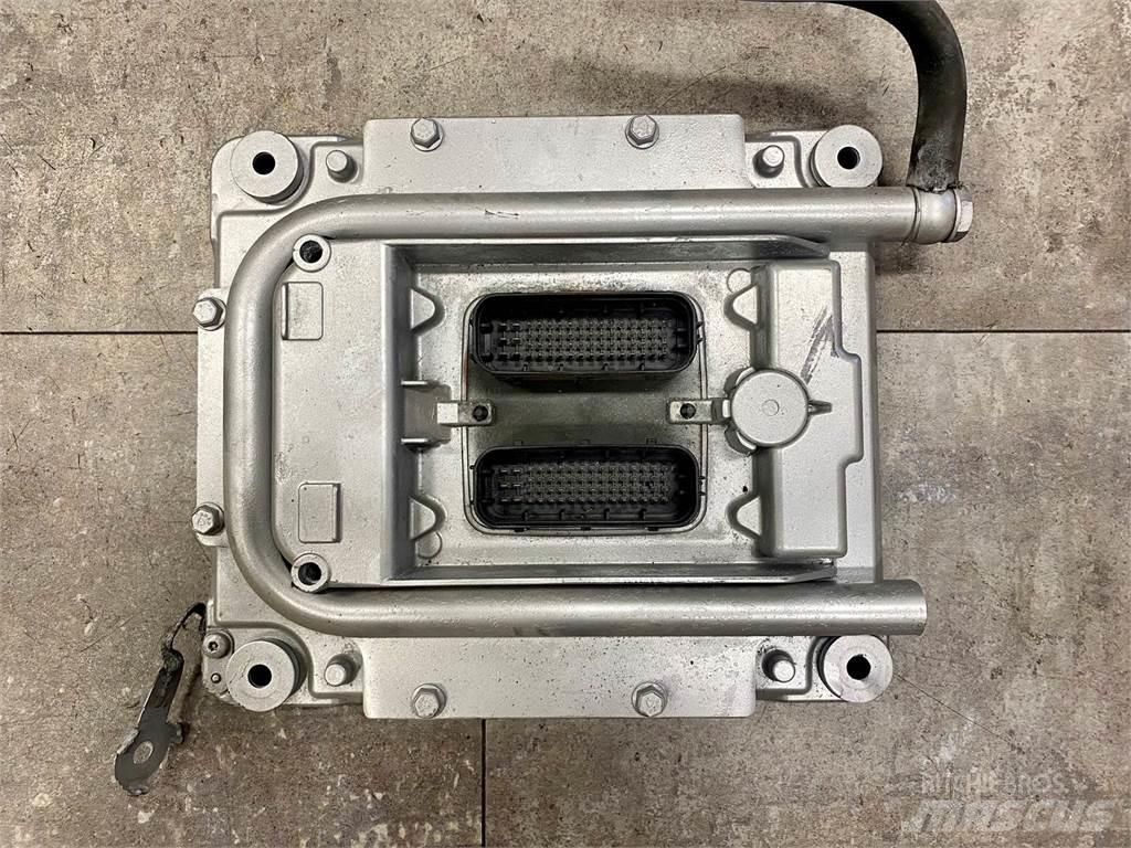 Mack MP7 Electronice