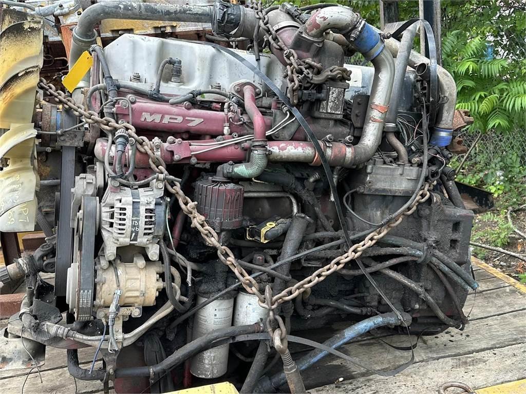Mack MP7 Motoare