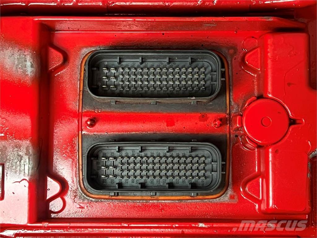 Mack MP7 Electronice