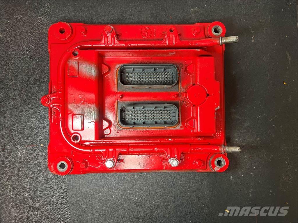 Mack MP7 Electronice