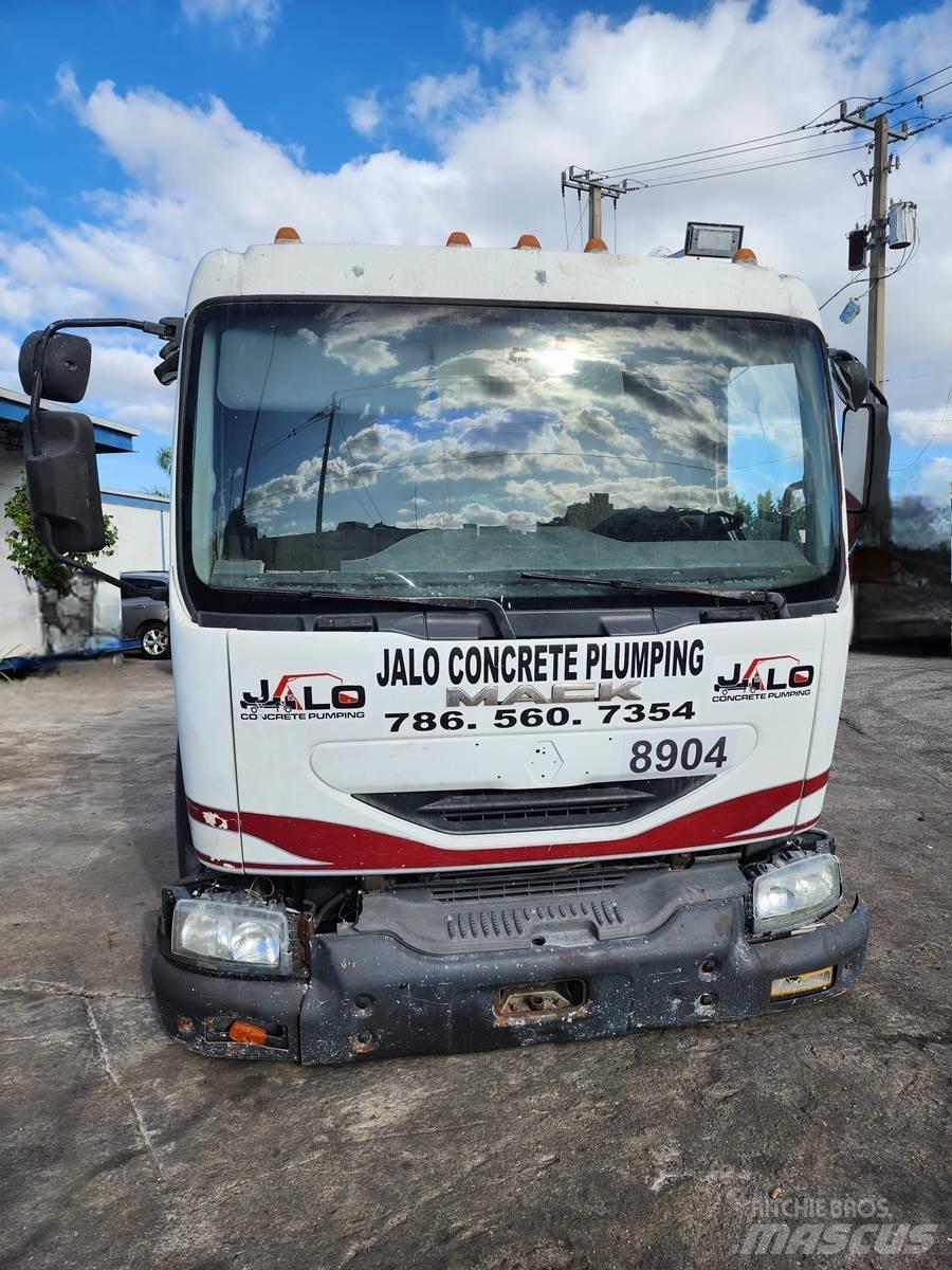 Mack MV322 Transport - Altele