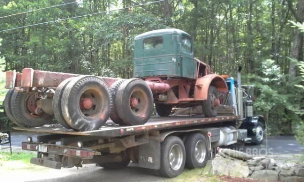 Mack NM Autotractoare
