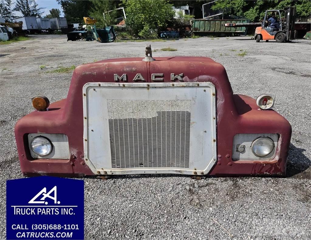 Mack Other Transport - Altele