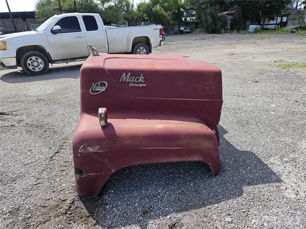 Mack Other Transport - Altele