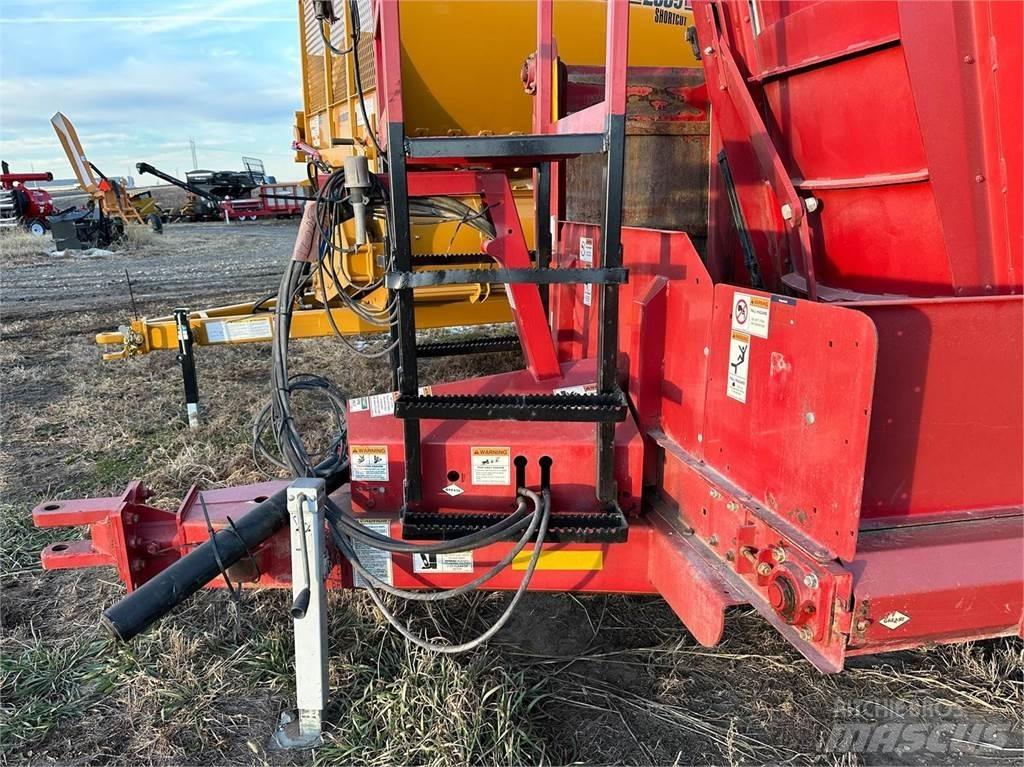 Meyer F470 Mixere furaje