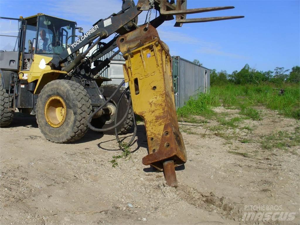  NYE JD450 Utilaje taiere asfalt
