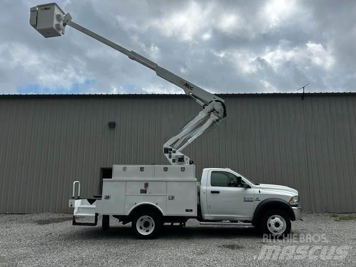 RAM 5500 Platforme aeriene montate pe camion